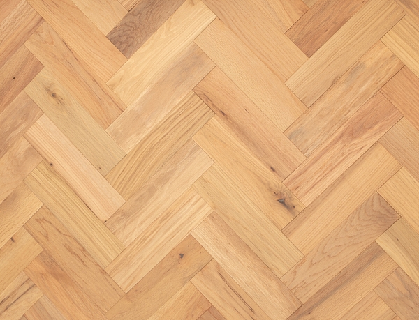 Belvedere Herringbone Amber Oak